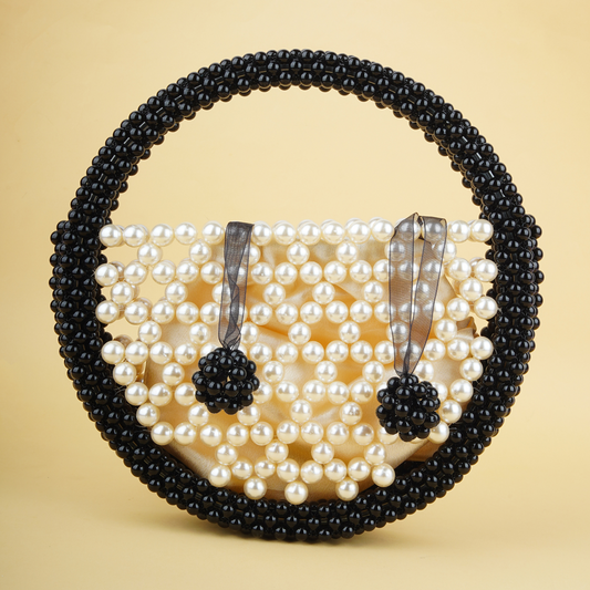"Lunara Noir" - Black & Cream Pearl Beaded Bag
