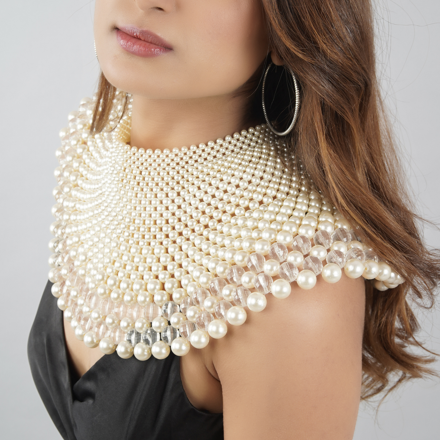 DEEPIKA Pearl Cape