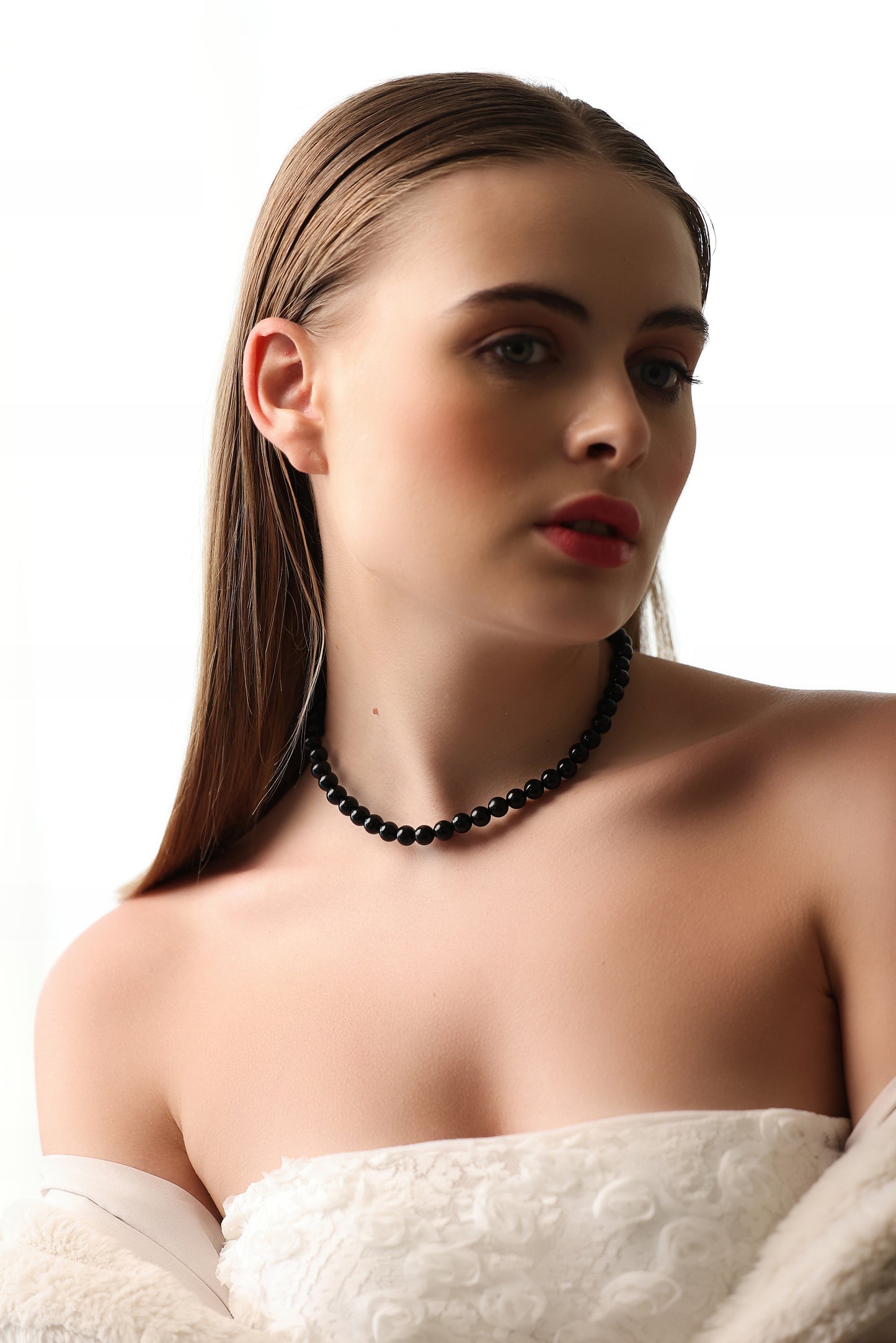 Black Single Line Choker