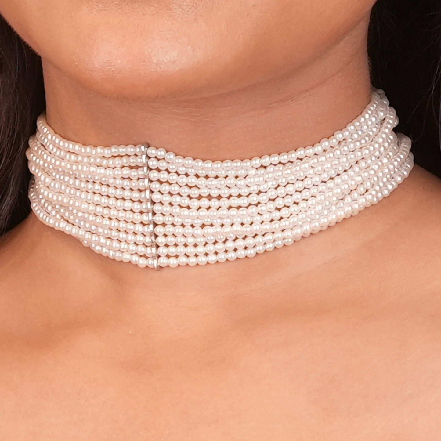 Cream Twelve : Faux Pearl Beaded Choker Necklace - Timeless Beauty