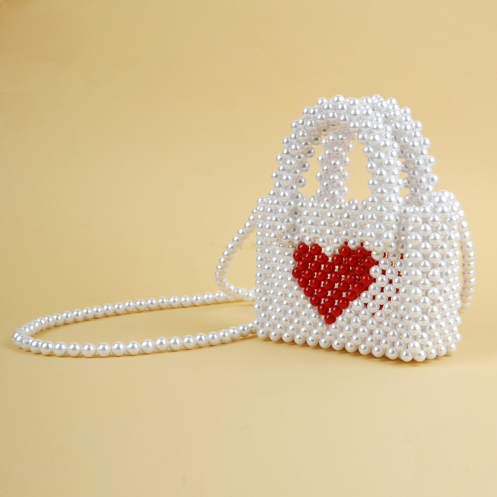 White purse with red hearts clearance