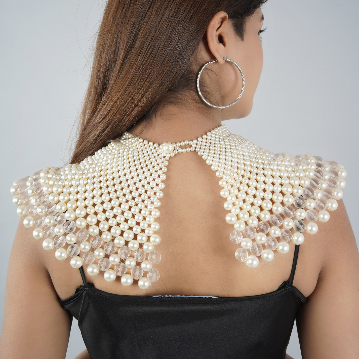 DEEPIKA Pearl Cape