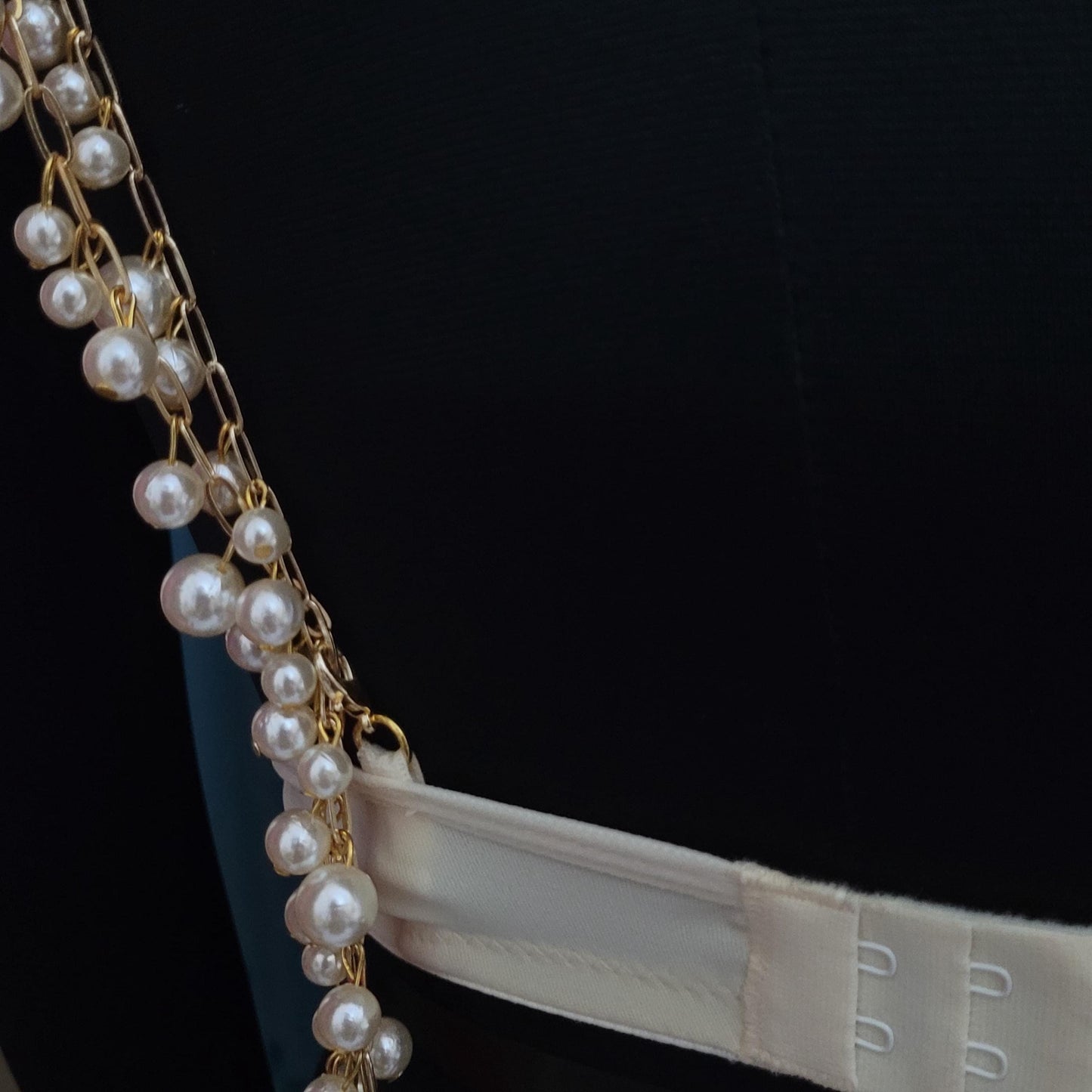 Luxury Pearl Bralette Top – Handcrafted Pearl Beaded Bustier for Festival, Bridal, Couture, or Party Wear