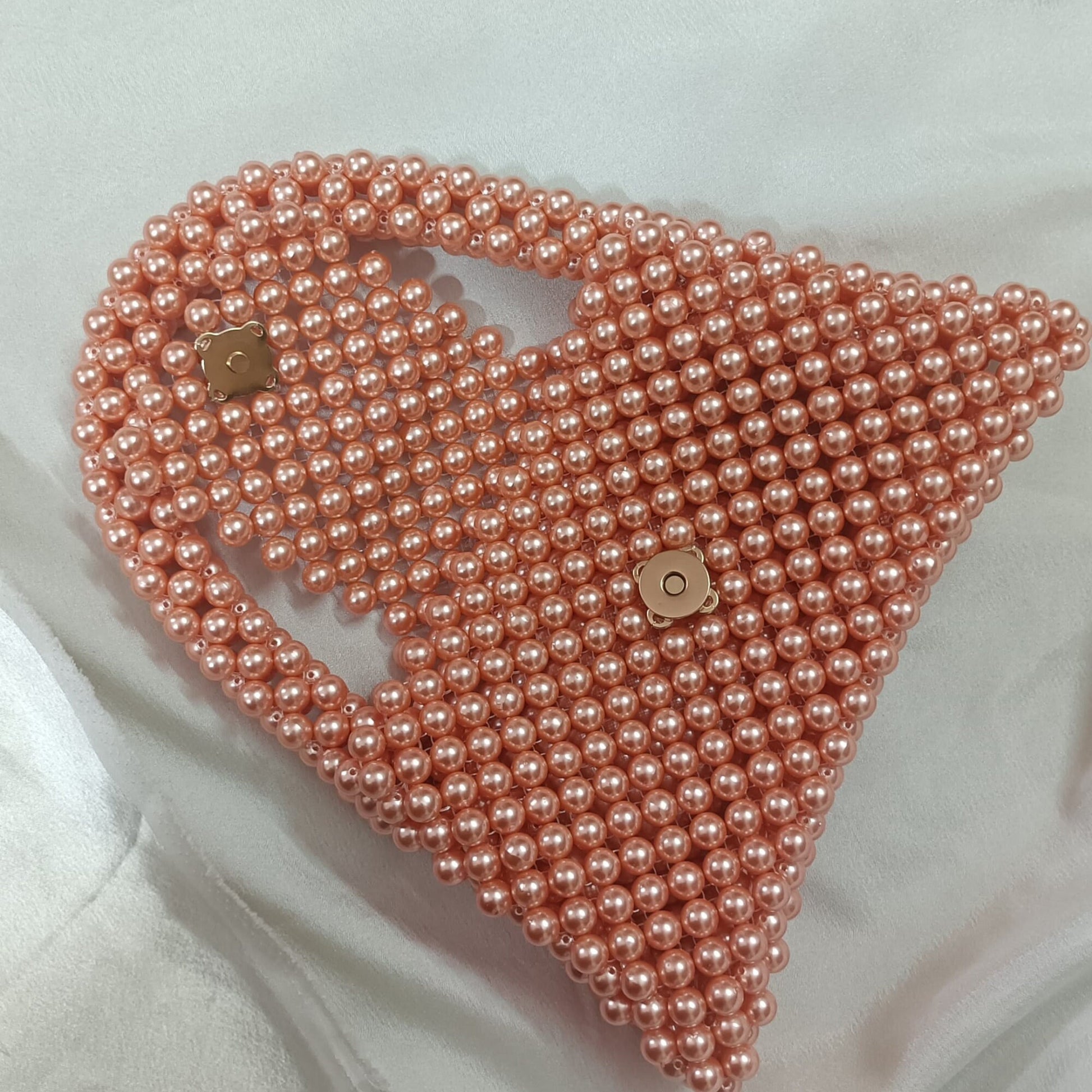 Peach Pink Pearl Heart Bag – Handmade Beaded Purse with Magnetic Closure | Bridal, Party, Y2K, Statement Bag | Valentine Gift